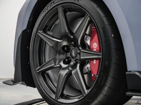 Used 2022 Ford Mustang Shelby GT500 w/ Carbon Fiber Track Pack RWD image 99