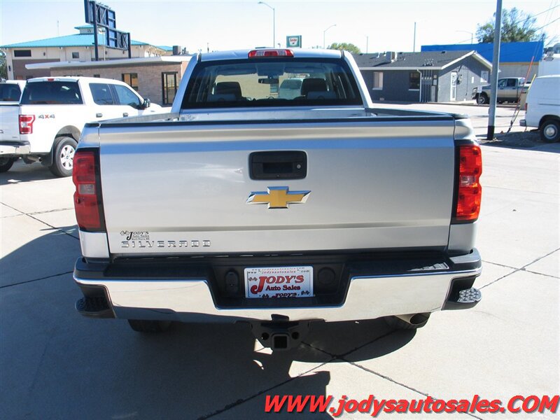 Used 2017 Chevrolet Silverado 2500 W/T AWD/4WD image 30