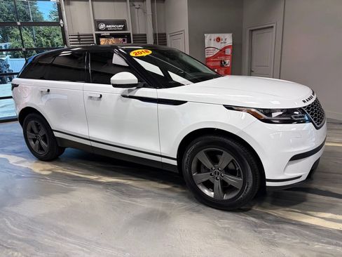 Used 2018 Land Rover Range Rover Velar S AWD/4WD image 30