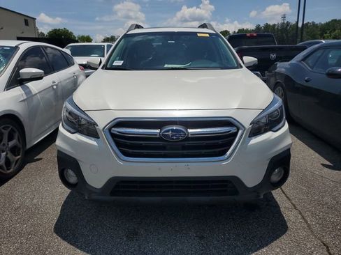 Used 2019 Subaru Outback 2.5i Premium w/ Popular Package #2 AWD/4WD image 2