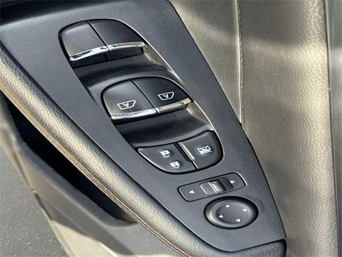 Used 2019 Nissan Maxima SR w/ Premium Package image 27