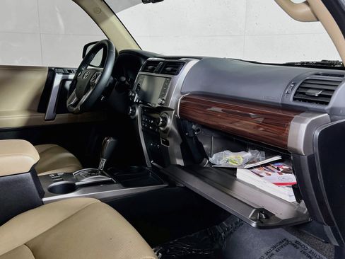 Used 2023 Toyota 4Runner Limited RWD image 35