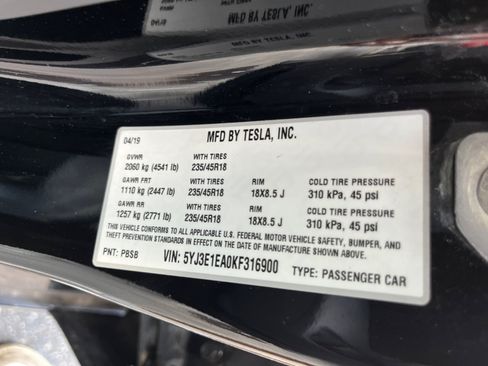 Used 2019 Tesla Model 3 Standard Range Plus RWD image 30