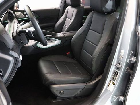 Used 2024 Mercedes-Benz GLE 450 4MATIC w/ AMG Line Exterior image 18