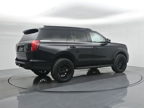 New 2025 Ford Expedition Active image 40