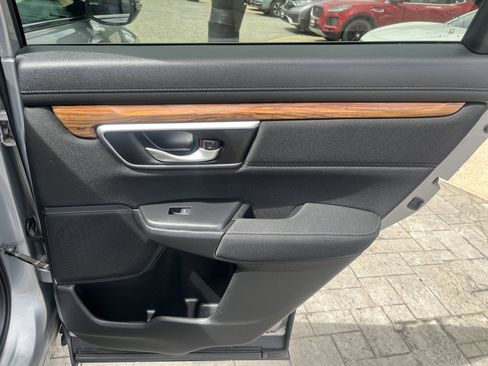 Used 2017 Honda CR-V EX image 31