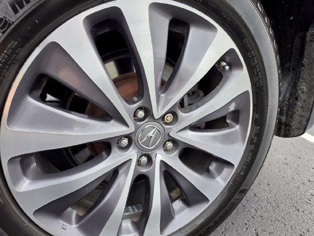 Used 2016 Acura MDX w/ Technology Package AWD/4WD image 24