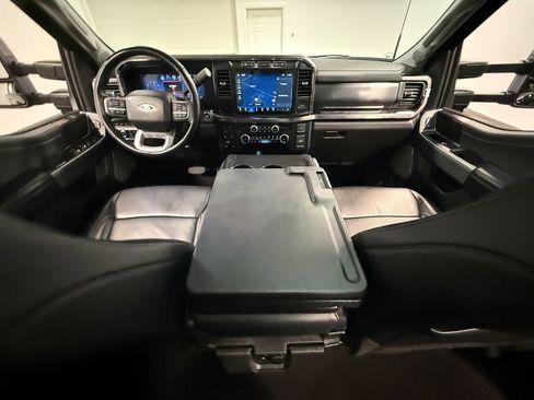 Used 2023 Ford F250 Lariat w/ FX4 Off-Road Package AWD/4WD image 75