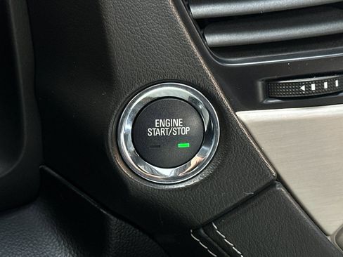 Used 2019 GMC Yukon Denali w/ Denali Ultimate Package image 37