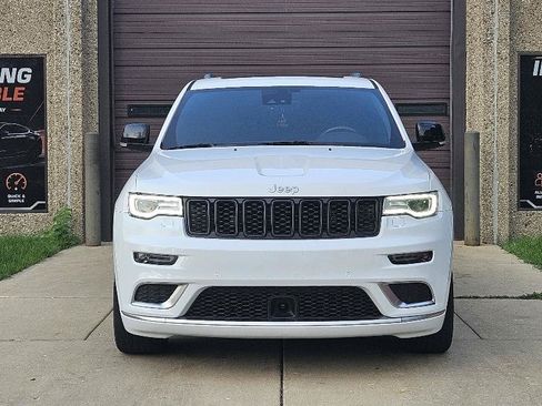 Used 2018 Jeep Grand Cherokee Summit AWD/4WD image 2
