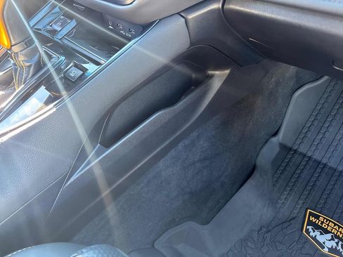 Used 2022 Subaru Outback Wilderness w/ Wilderness Package image 56