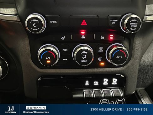 Used 2019 RAM 1500 Big Horn AWD/4WD image 24