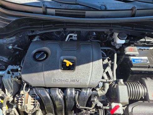 Used 2021 Kia Soul S FWD image 16