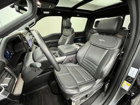 Used 2024 Ford F150 Platinum w/ Equipment Group 702A High AWD/4WD image 19