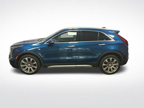 Used 2019 Cadillac XT4 Premium Luxury FWD image 2