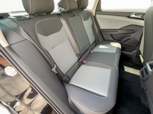 Certified 2023 Volkswagen Taos S FWD image 29