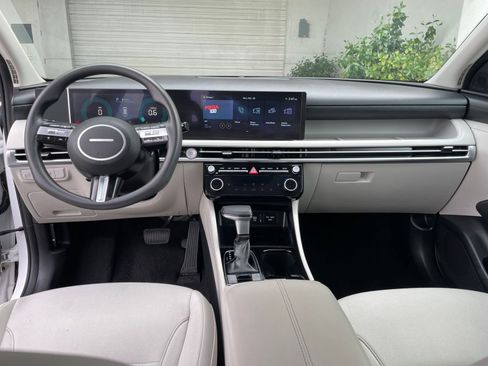 Used 2025 Hyundai Tucson SEL image 35