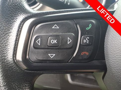 Used 2018 Jeep Wrangler Unlimited Sport image 22