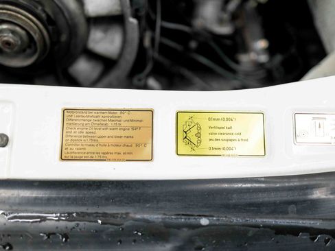 Used 1987 Porsche 911 Carrera RWD image 84