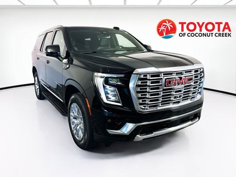 Used 2025 GMC Yukon Denali AWD/4WD image 1