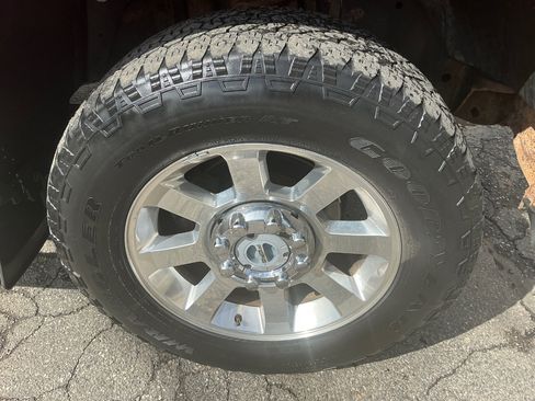 Used 2008 Ford F250 XLT image 24