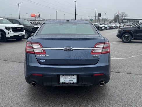 Used 2018 Ford Taurus SEL image 9