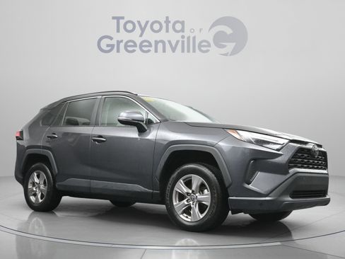 Used 2024 Toyota RAV4 XLE AWD/4WD image 18