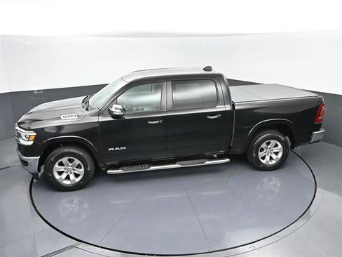 Used 2019 RAM 1500 Laramie AWD/4WD image 40