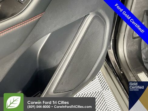 Certified 2025 Ford Explorer ST-Line w/ ST-Line Street Pack image 13