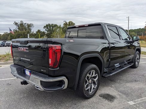 Used 2023 GMC Sierra 1500 SLT w/ SLT Premium Package image 23