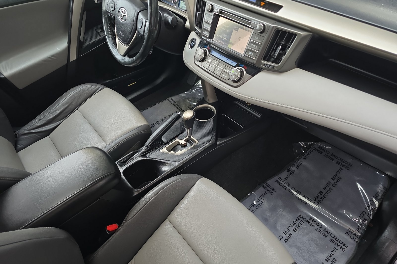 Used 2015 Toyota RAV4 Limited AWD/4WD image 13