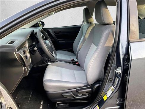 Used 2019 Toyota Corolla L FWD image 24