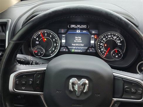 Certified 2019 RAM 1500 Laramie image 15