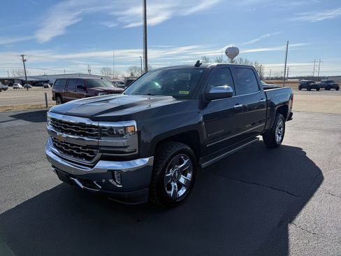 Used 2016 Chevrolet Silverado 1500 LTZ w/ LTZ Plus Package image 41