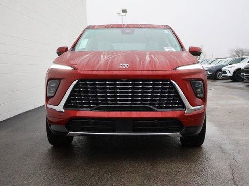 New 2026 Buick Enclave Avenir image 2