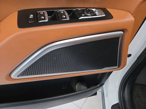 Used 2025 Kia Telluride EX X-Line image 14