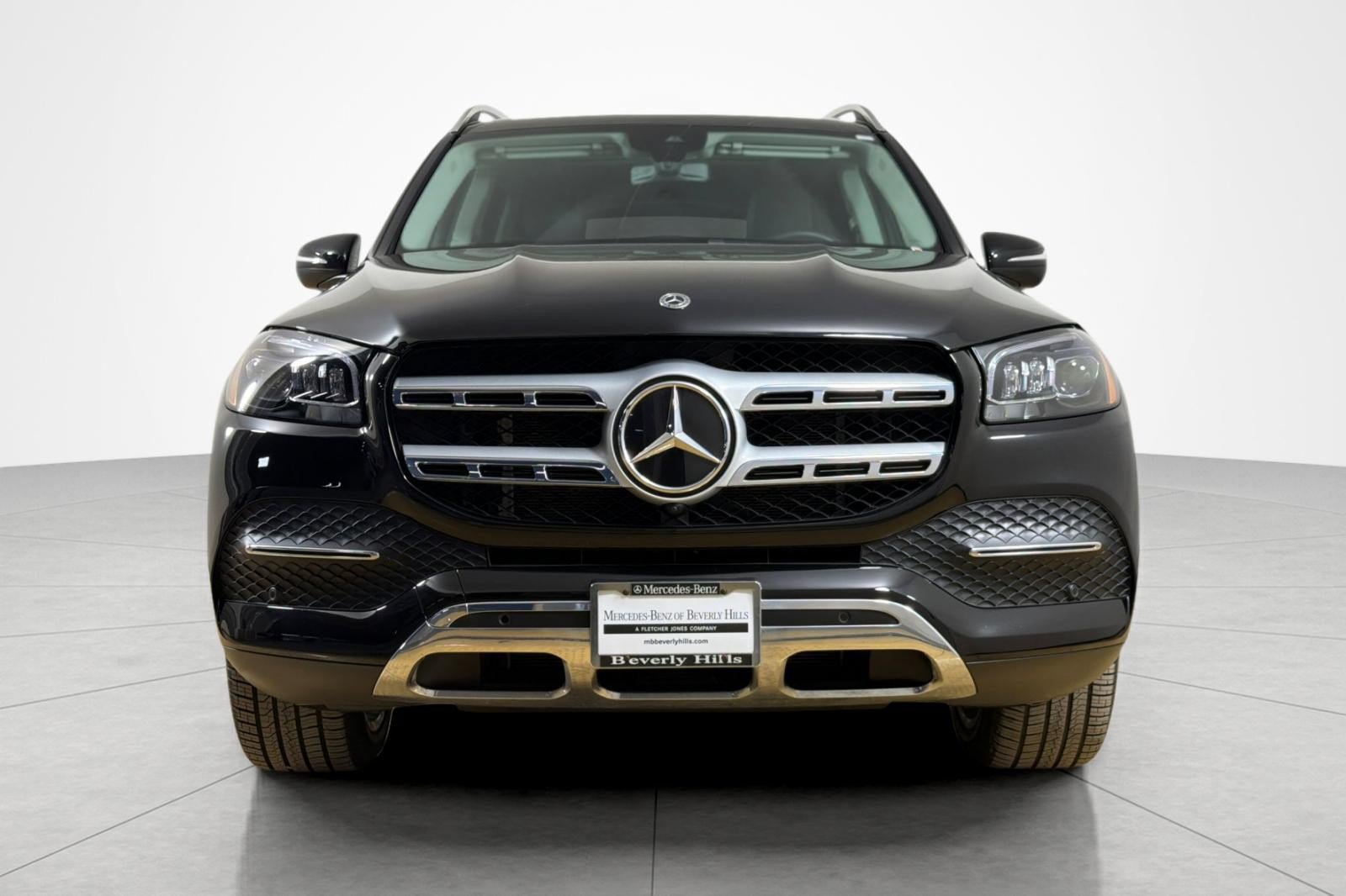 Used 2023 Mercedes-Benz GLS 450 4MATIC image 8
