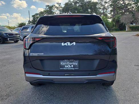New 2026 Kia Sportage EX image 7