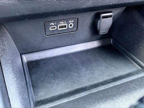 Used 2025 Nissan Altima 2.5 SV image 34