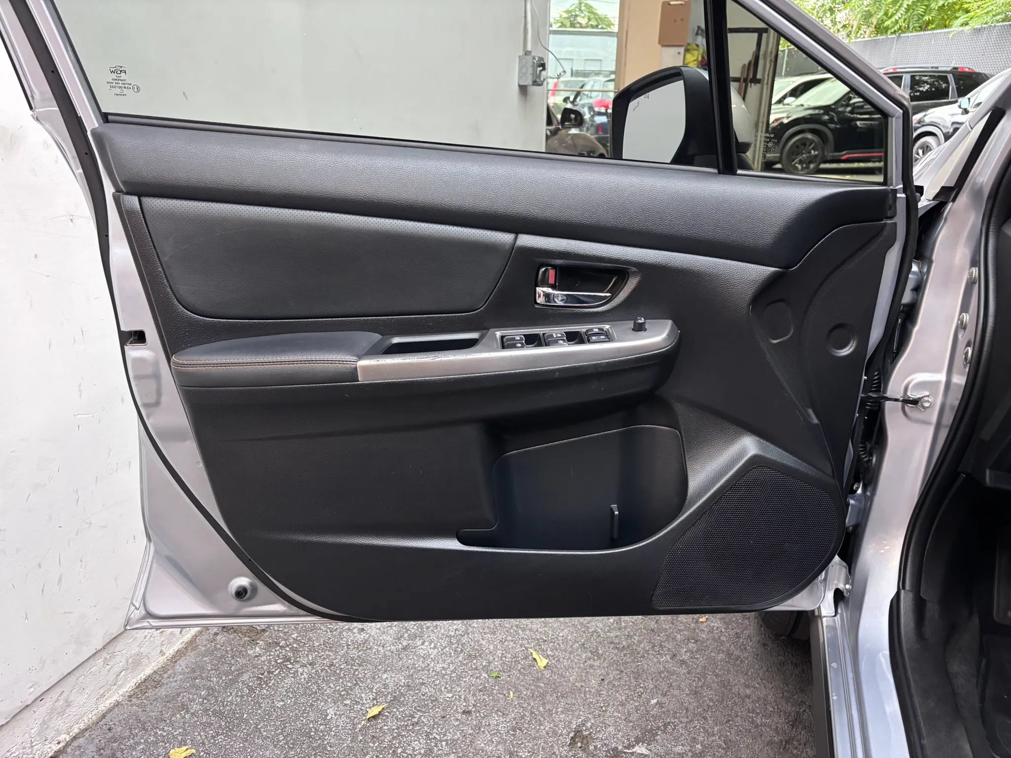 Used 2017 Subaru Crosstrek 2.0i Limited AWD/4WD image 19