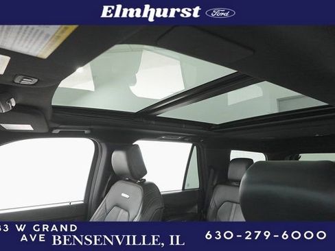 Used 2024 Ford Expedition Platinum image 22
