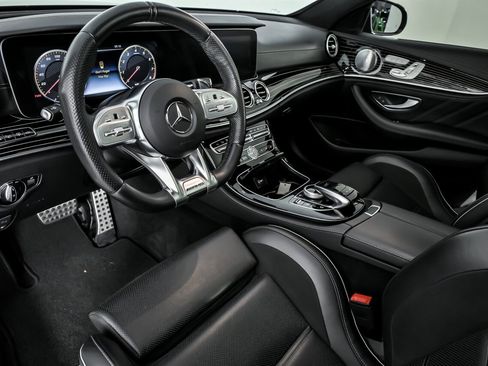 Used 2019 Mercedes-Benz E 63 AMG S image 21