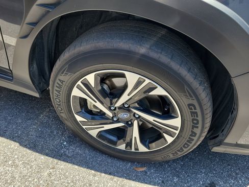 Certified 2024 Subaru Crosstrek 2.0i Premium AWD/4WD image 8