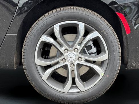 New 2026 Chrysler Pacifica Pinnacle AWD/4WD image 27