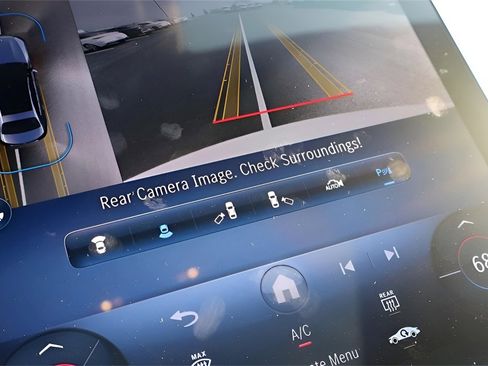 Used 2025 Mercedes-Benz C 300 4MATIC Sedan image 56