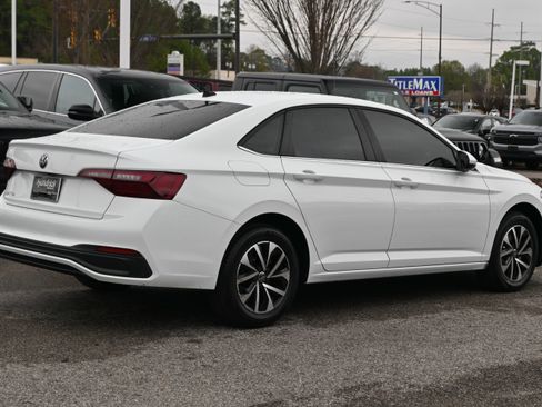 Used 2023 Volkswagen Jetta S image 15