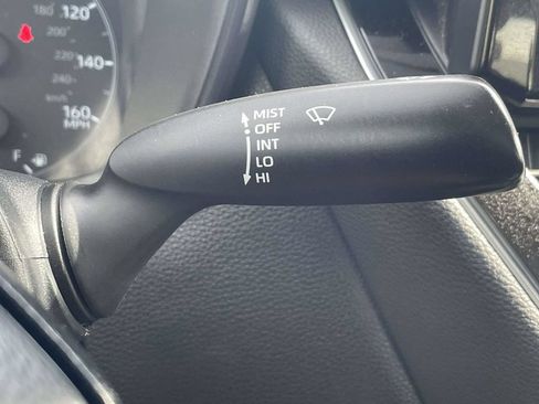 Used 2025 Toyota Corolla LE FWD image 30