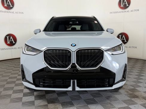 New 2026 BMW X3 xDrive30i w/ Premium Package AWD/4WD image 2