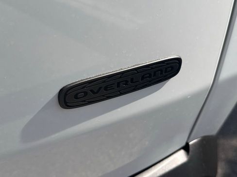 New 2026 Jeep Cherokee Overland image 34