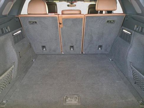 Used 2019 Audi Q5 2.0T Premium Plus w/ Premium Plus Package image 6